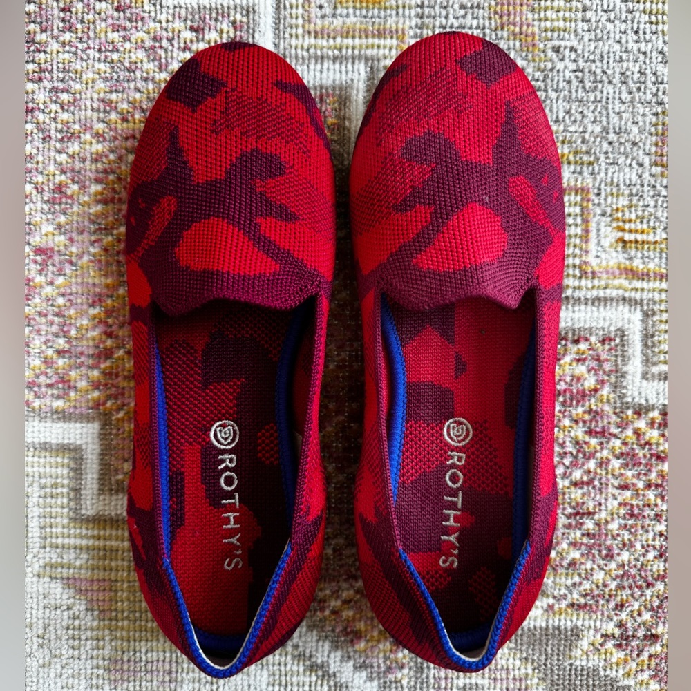 Rothy’s KIDS Red Camo Loafer
